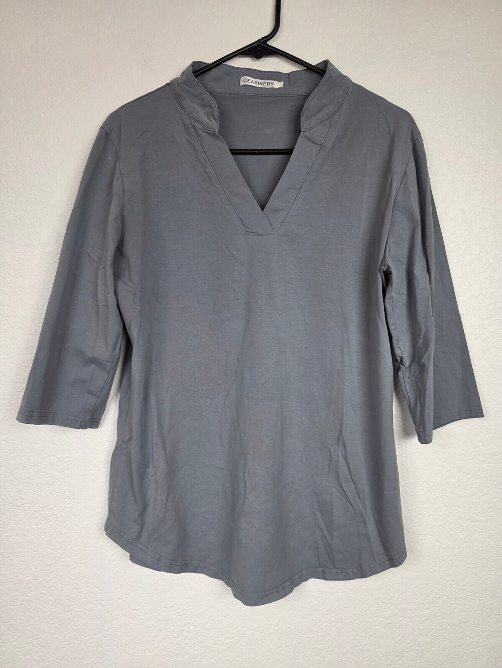 Ceasikery Gray Cotton Spandex 3/4 Sleeve Top Size Medium